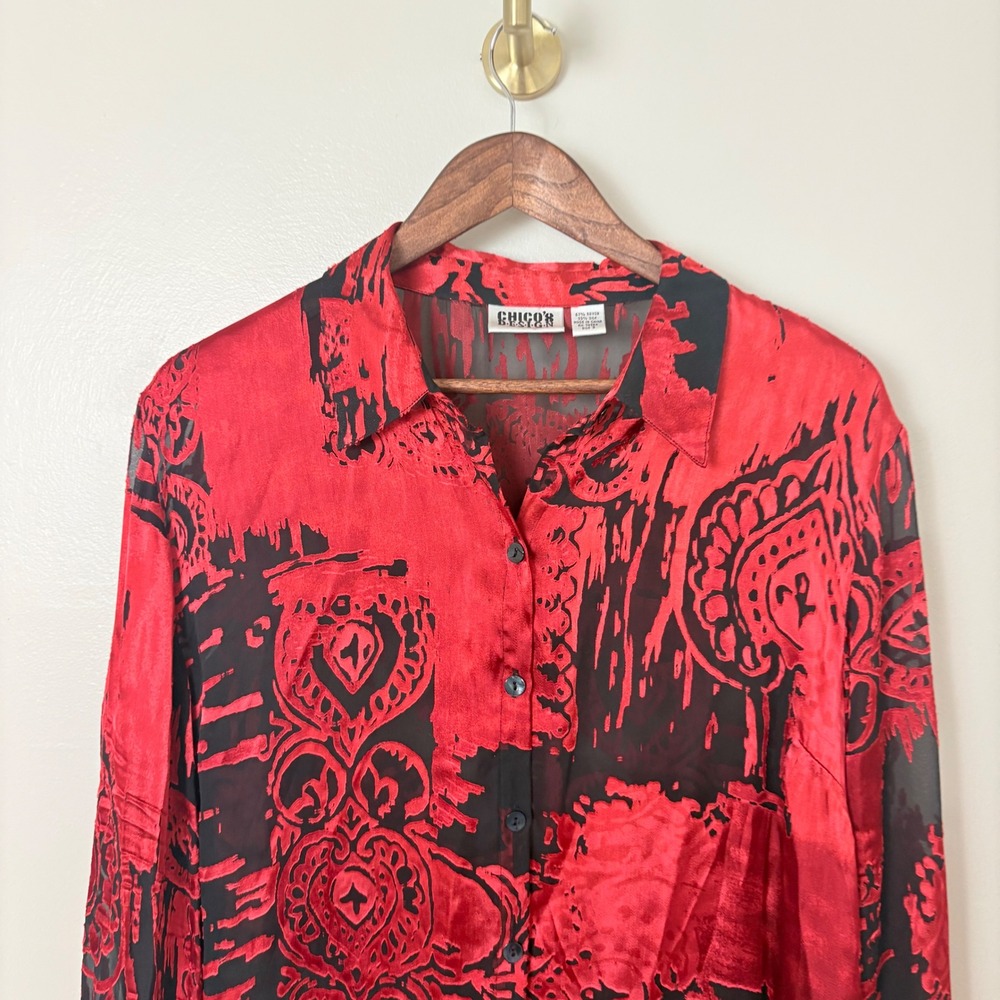Chico's Size 2 Button Down Shirt Womens XL Red Black Silk Burnout Dark Feminine - Picture 2 of 11